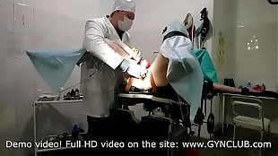 Two orgasms of a mature woman forwards gynecologist